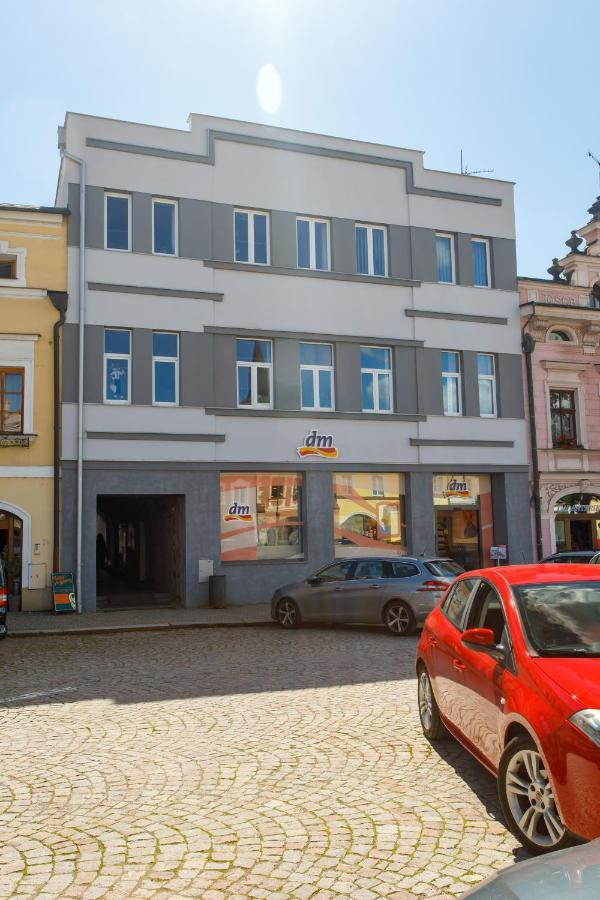 Stylove Ubytovani V Historickem Centru Litomysle Екстер'єр фото
